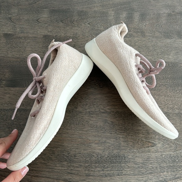 Great conditions Allbirds Women’s wool runners - Picture 7 of 12